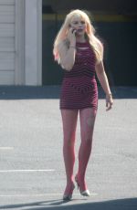 CHLOE MORETZ on the Set of Bad Neighbors 2 in Atlanta 08/27/2015