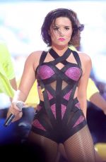 DEMI LOVATO at MTV Video Music Awards 2015 in Los Angeles