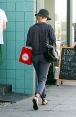 EMILY BLUNT Out Shopping in Los Angeles 08/27/2015