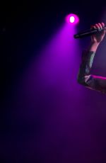 FKA TWIGS Performs at 2015 Primavera Sound in Portugal 06/04/2015