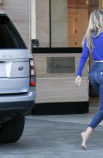 GIGI HADID in Tight Jeans Out in Los Angeles 08/12/2015