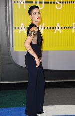 HALSEY at MTV Video Music Awards 2015 in Los Angeles