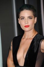 HALSEY at MTV Video Music Awards 2015 in Los Angeles