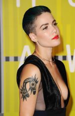 HALSEY at MTV Video Music Awards 2015 in Los Angeles