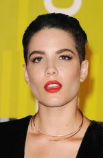 HALSEY at MTV Video Music Awards 2015 in Los Angeles