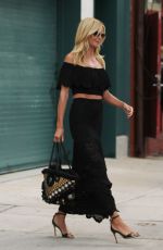 HEIDI KLUM Out and About in New York 08/12/2015