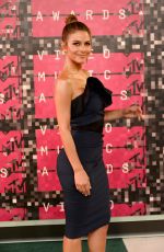 MARIA MENOUNOS at MTV Video Music Awards 2015 in Los Angeles