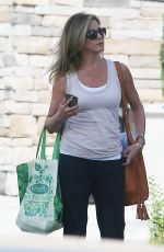 JENNIFER ANISTON on the Set of Mothers Day in Atlanta 08/27/2015
