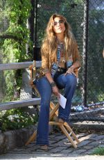 JENNIFER LOPEZ on the Set of Her El Mismo Sol Music Video 08/25/2015