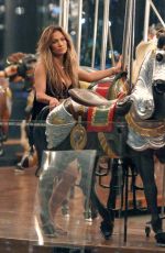 JENNIFER LOPEZ on the Set of Her El Mismo Sol Music Video 08/25/2015