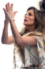 JENNIFER LOPEZ on the Set of Her El Mismo Sol Music Video 08/25/2015
