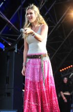 JOSS STONE Performs at Carfest North in Cheshire 08/01/2015