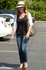 JULIE BENZ Shopping at Bristol Farms in Beverly Hills 08/20/2015