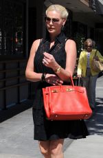 KATHERINE HEIGL at the Granville Cafe in Studio City 08/07/2015