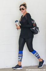 KHLOE KARDASHIAN Heading to a Gym in Beverly Hills 08/25/2015