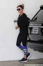 KHLOE KARDASHIAN Heading to a Gym in Beverly Hills 08/25/2015