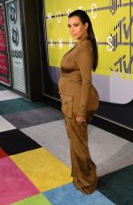 KIM KARDASHIAN at MTV Video Music Awards 2015 in Los Angeles