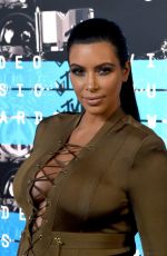 KIM KARDASHIAN at MTV Video Music Awards 2015 in Los Angeles