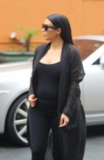 KIM KARDASHIAN Heading to Lunch with KRIS JENNER in Calabasas 08/25/2015