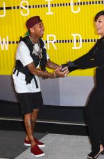 KRIS JENNER at MTV Video Music Awards 2015 in Los Angeles