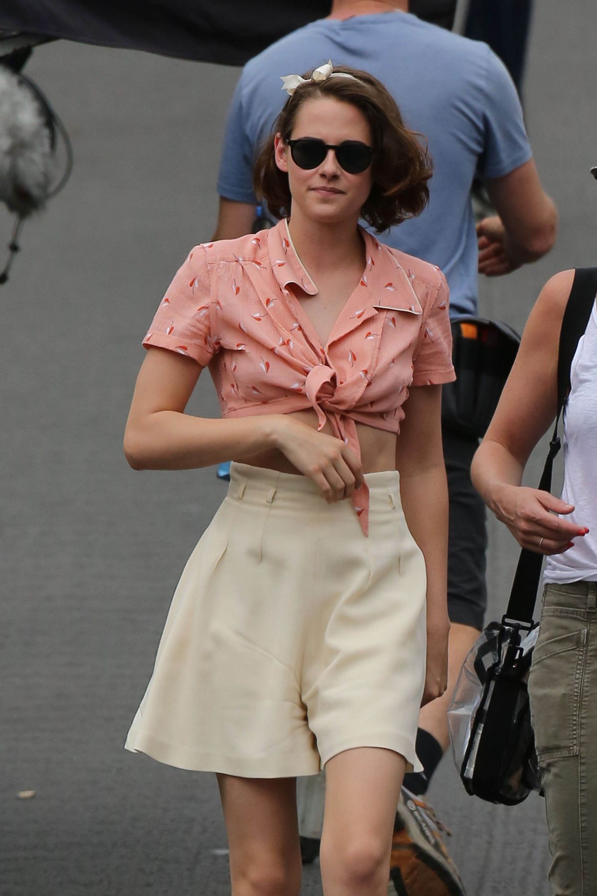 Kristen Stewart On The Set Of The New Woody Allen Movie 08252015 