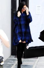 KYLIE JENNER Out and About in Los Angeles 08/06/2015