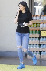 KYLIE JENNER Out and About in Los Angeles 08/07/2015