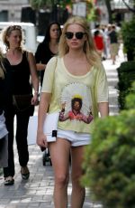 MARGOT ROBBIE Out and About in Toronto 08/08/2015