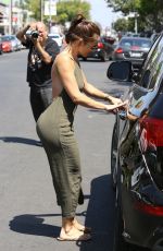 MINKA KELLY Shopping at Zimmerman Store in West Hollywood 08/11/2015