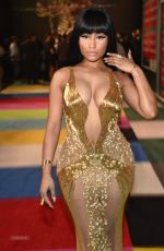 NICKI MINAJ at MTV Video Music Awards 2015 in Los Angeles