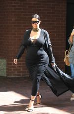 Pregnant KIM KARDASHIAN Out and About in Los Angeles 08/24/2015