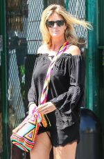 RACHEL HUNTER Shopping at Bristol Farms in West Hollywood 08/07/2015