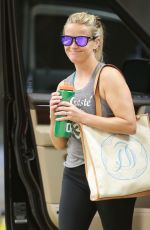 REESE WITHERSPOON Arrives at a Gym in Brentwood 08/03/2015