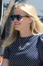 REESE WITHERSPOON at Blue Plate Taco in Santa Monica 08/15/2015