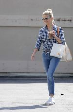 REESE WITHERSPOON in Jeans Out Shopping in Santa Monica 08/01/2015