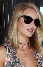 ROSIE HUNTINGTON-WHITELEY Arrives at Los Angeles International Airport 08/29/2015
