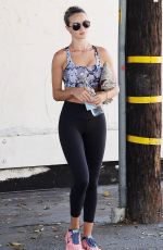 ROSIE HUNTINGTON-WHITELEY in Tights Leaves a Gym in Los Angeles 08/26/2015