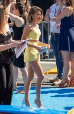 SARAH HYLAND at 2015 Teen Choice Awards in Los Angeles