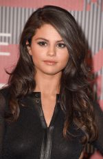 SELENA GOMEZ at MTV Video Music Awards 2015 in Los Angeles