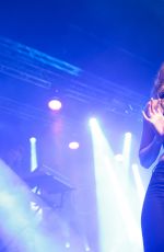 TOVE LO Performs at a Concert in Rio De Janeiro 08/30/2015