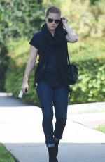 AMY ADAMS Heading to Kings Road Cafe in Los Angeles 09/22/2015
