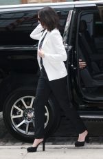 ANNE HATHAWAY Arrives at Her Hotel in NEw York 09/22/2015