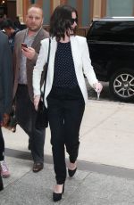 ANNE HATHAWAY Arrives at Her Hotel in NEw York 09/22/2015
