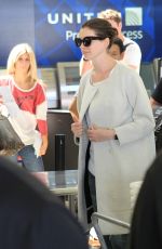 ANNE HATHAWAY Arrives at Los Angeles International Airport 09/17/2015