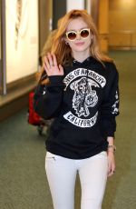 BELLA THORNE at Vancouver International Airport 09/29/2015