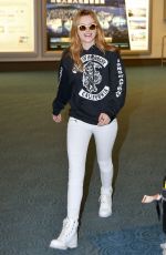BELLA THORNE at Vancouver International Airport 09/29/2015