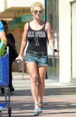 BRITNEY SPEARS at Toys