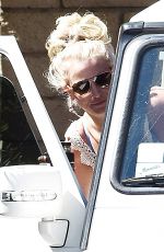 BRITNEY SPEARS Heading to a Dance Studio in Calabasas 09/29/2015