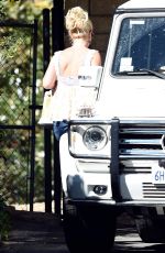 BRITNEY SPEARS Heading to a Dance Studio in Calabasas 09/29/2015