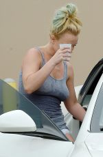 BRITNEY SPEARS Leaves a Gym in Calabasas 09/12/2015